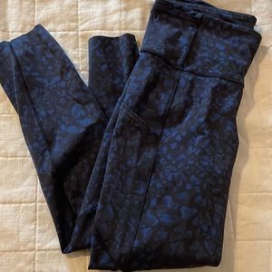 Lululemon fast and free 25 minutes inch size 8